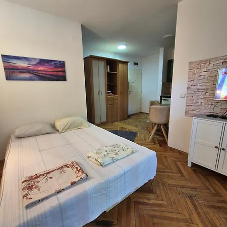 Aura Marine Novi Sad